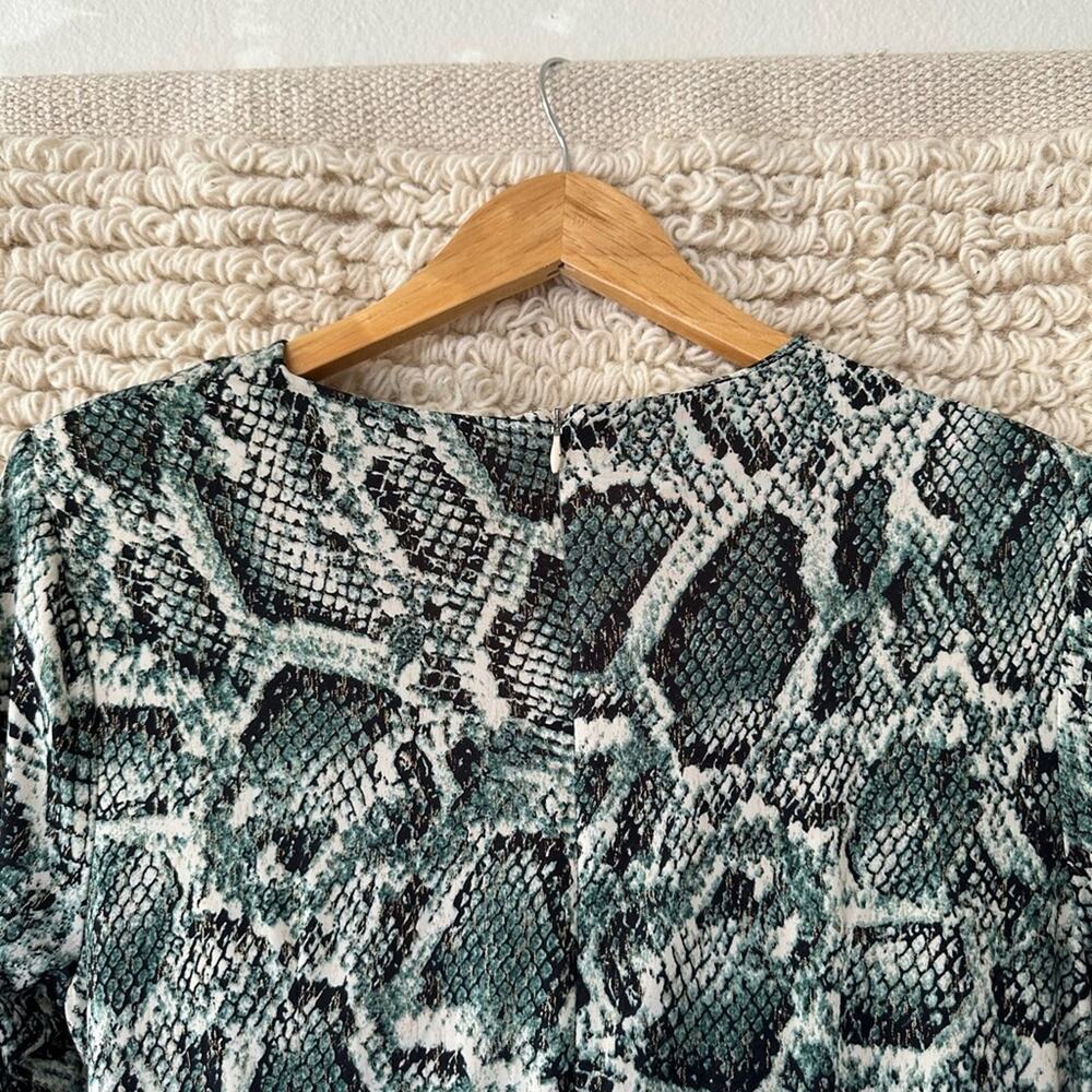 Alexia Admor Ruched Python Dress - Picture 9 of 9